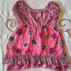 Beauties XL Girls Sparkling Floral Ruffled Pink Top with Billowy Sleeves